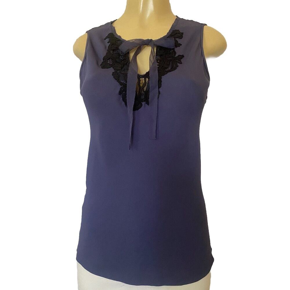 Elie Tahari Top Blouse Silk Navy Blue Black Lace V neck Sleeveless Tie S…